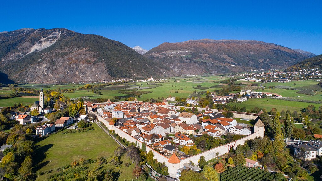 Passo Resia: vacanze tra sci e splendide escursioni