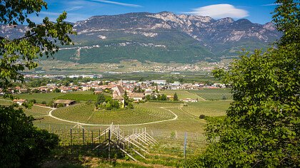 fortezza_storica_castello_egna_shutterstock