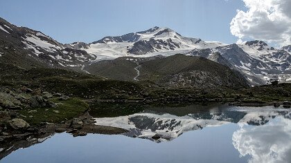 Summer lake Val Martello