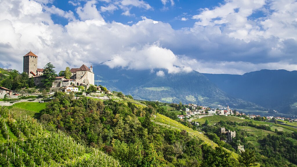 Marlengo: vacanze di relax con vista sulla Valle dell'Adige