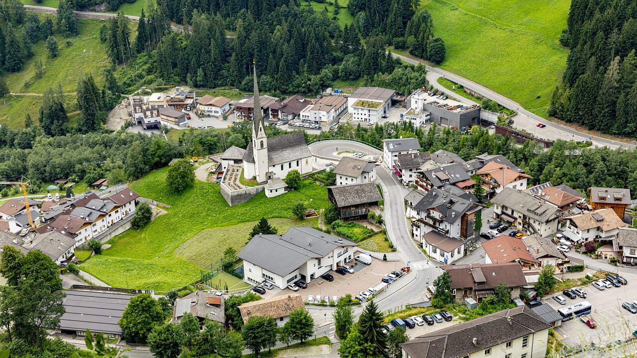 estate_moso_in_passiria_dreamstime_meinzahn