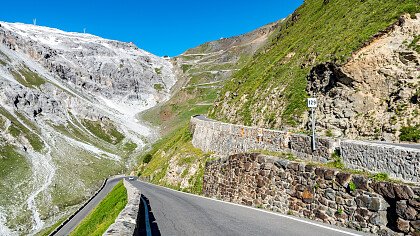 Tornanti a Stelvio