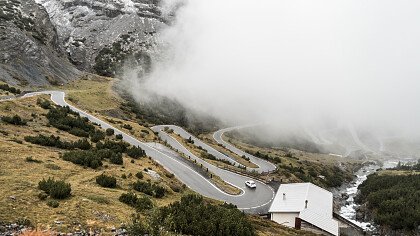 Stelvio hairpin bends