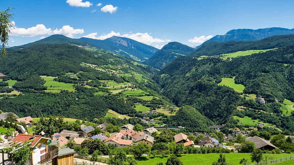 Val Senales: summer and winter skiing and hiking trails