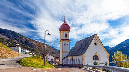 pecore_panorama_estate_san_pitro_di_laion_apt_val_di_funes