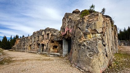 fortification_luserna_alpe_cimbra_luserna_shutterstock