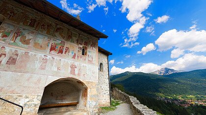 cascate_di_carisolo_shutterstock