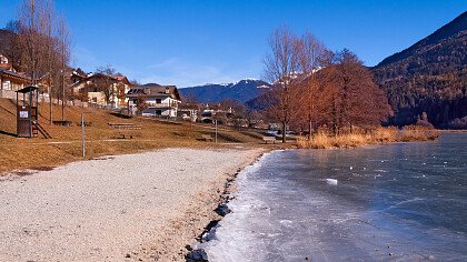 inverno_lago_baselga_di_pine_dreamstime_alberto_masnovo