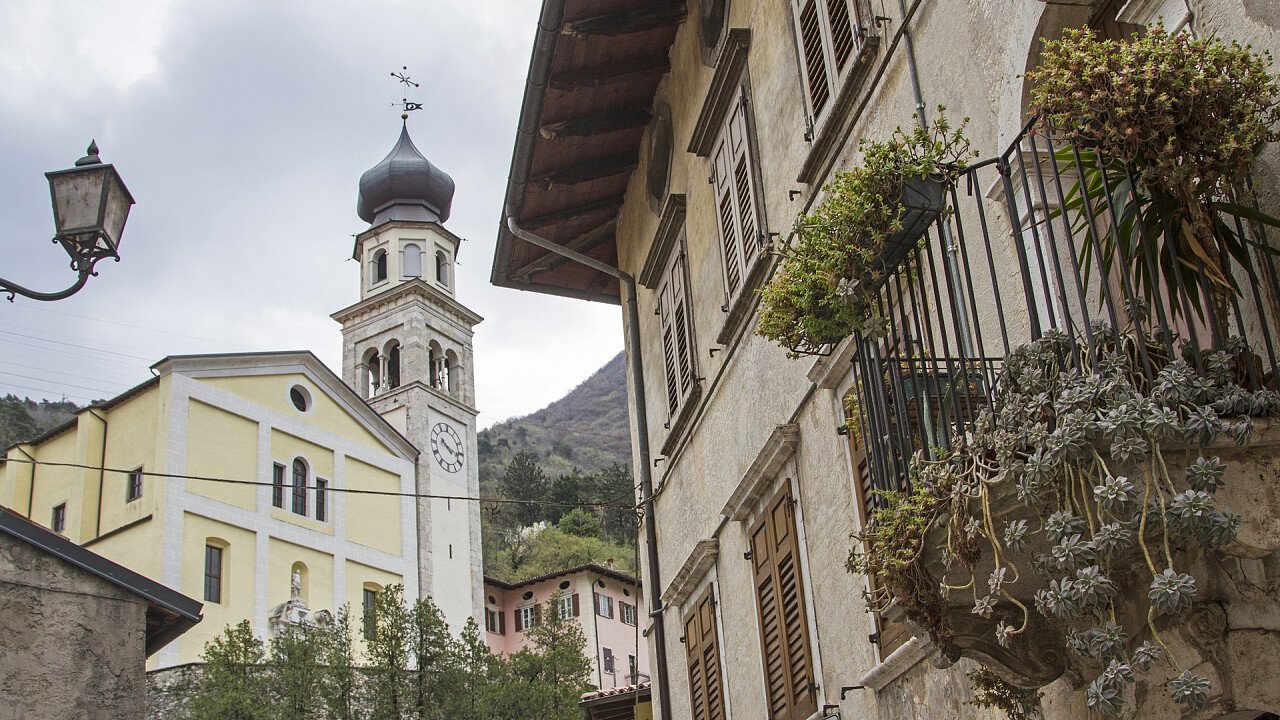 centro_ala_dreamstime_christa_eder