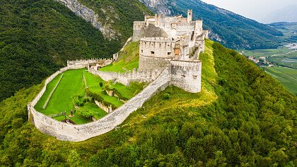 autunno_a_castello_beseno_besenello_iStock