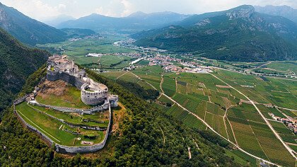 autunno_a_castello_beseno_besenello_iStock