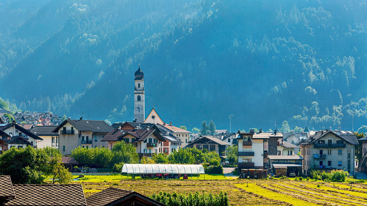 paese_di_imer_dreamstime_tatyana_abramovich