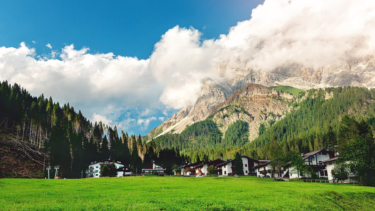 prati_montagne_imer_shutterstock