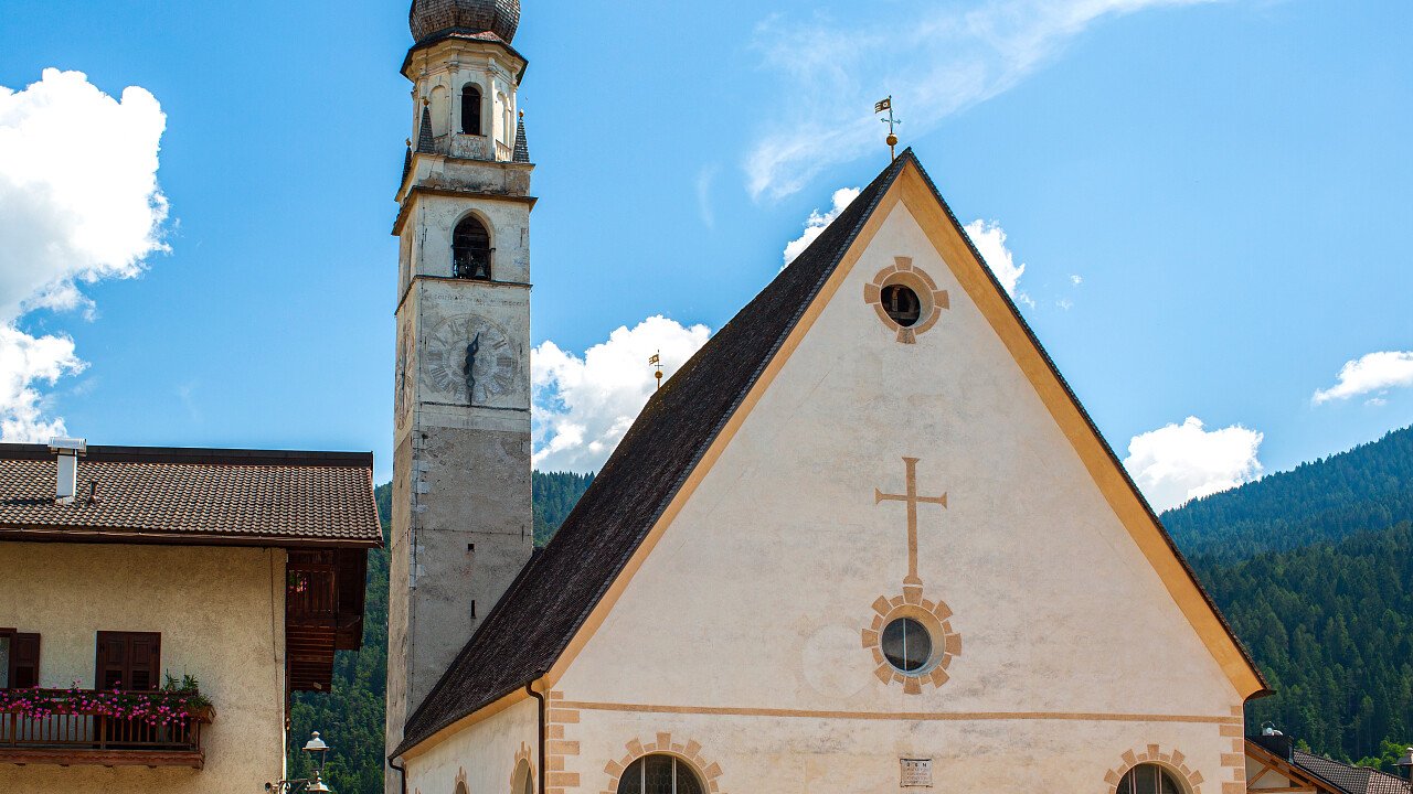 chiesa_imer_dreamstime_tatyana_abramovich