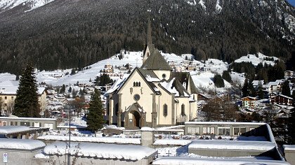 inverno_chiesa_moena_shutterstock