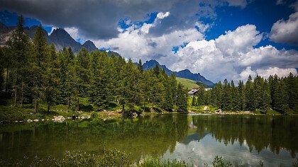 inverno_impianti_pista_passo_san_pellegrino_dreamstime_moreno_soppelsa