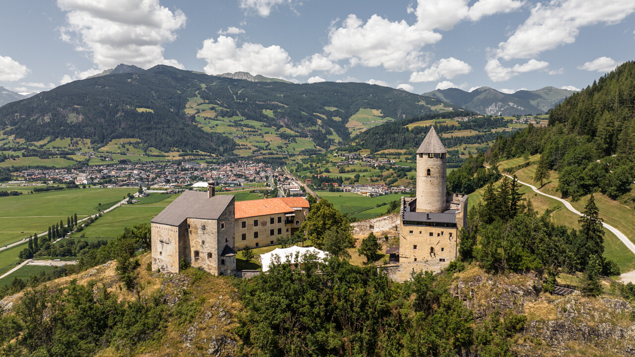 Castel Pietra a Campo di Trens