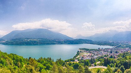 calceranica_al_lago_dreamstime_tonybryan