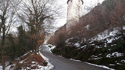 winter_trekking_castle_pergine_valsugana_angela_pierdona