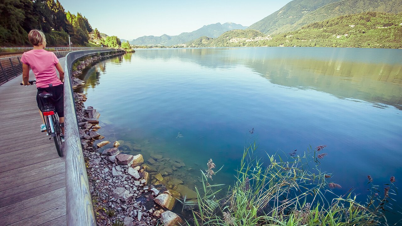 pista_ciclabile_lago_di_caldonazzo_apt_valsugana_storytravelers