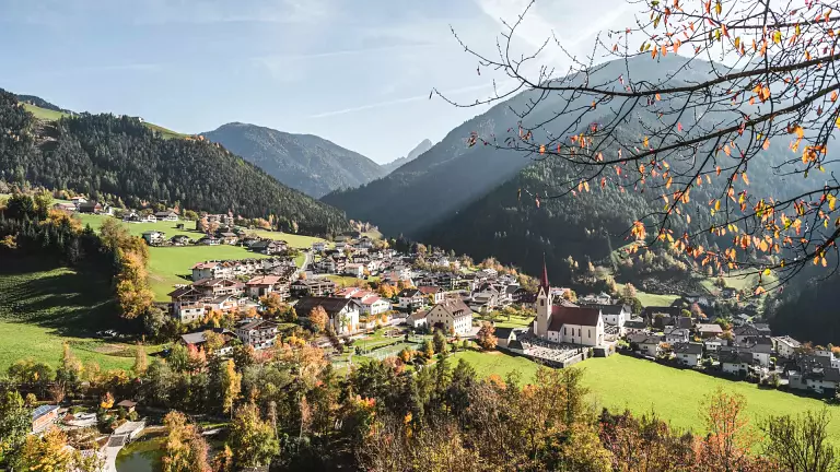 Luson: authentic South Tyrol between Dolomites, nature and tradition
