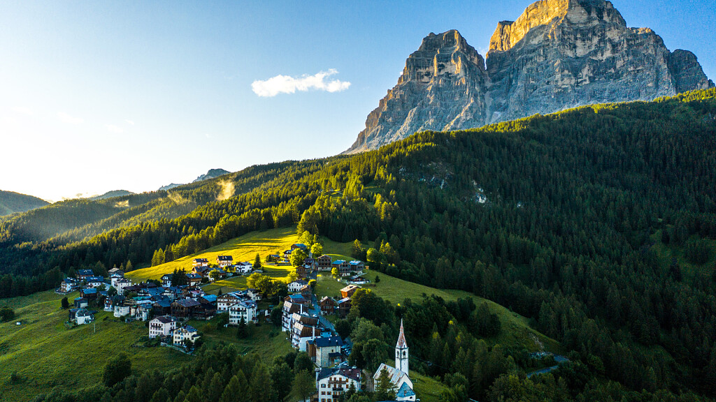 Val di Zoldo: Skifahren und Wandern auf dem Civetta und Pelmo
