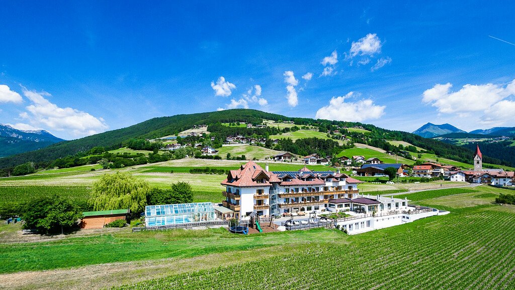 Natur Aktivhotel Rogen 3 Sterne Superior Hotels Bis Spinges Eisacktal Urlaub In Spinges