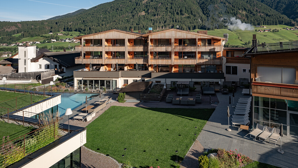 Alpine Nature Hotel Stoll