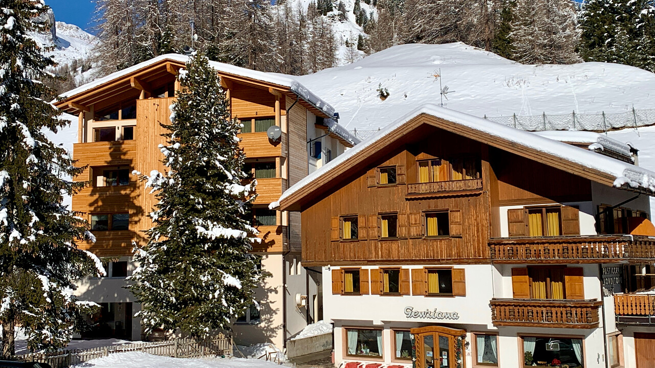 Struttura esterna inverno - Hotel Genziana