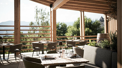 Struttura esterna inverno - Presulis Hideaway Apartments & Restaurant