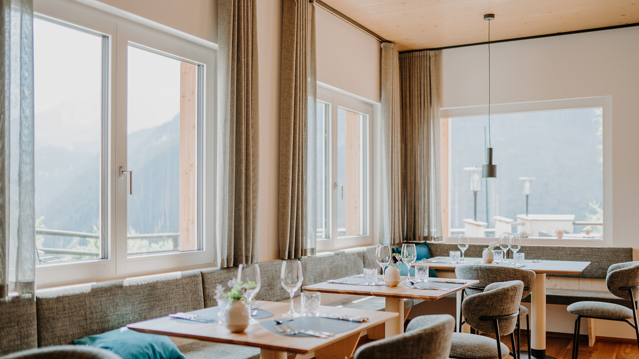 tavoli al ristorante Hotel Berghaus Rosengarten
