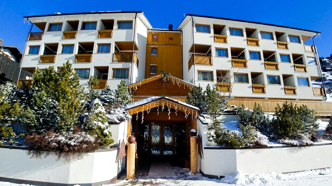 Winter Außenbereich - Hotel Grifone