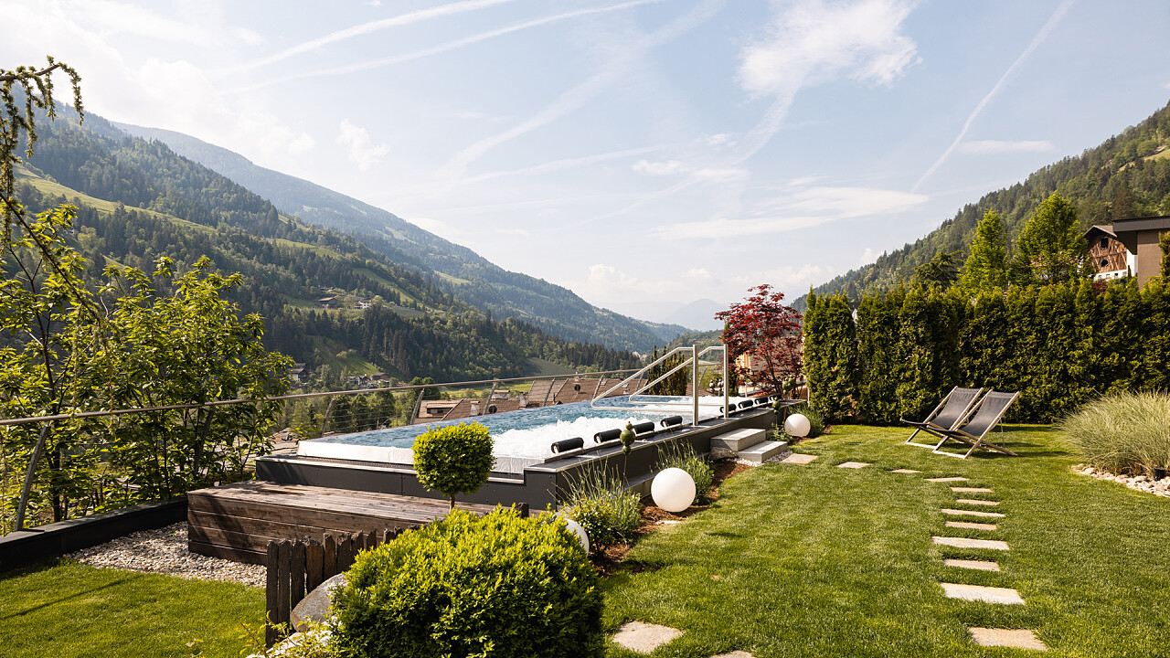 Vista piscina esterna 2 - Hotel | Chalet Das Alpenschlössel