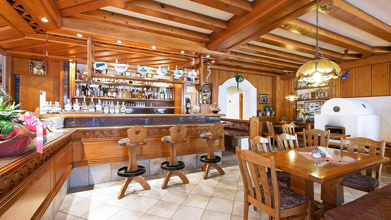 Bar - Hotel Genziana