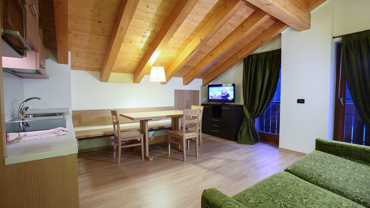 Salotto - Mansarda vista lago - Residence Al Lago