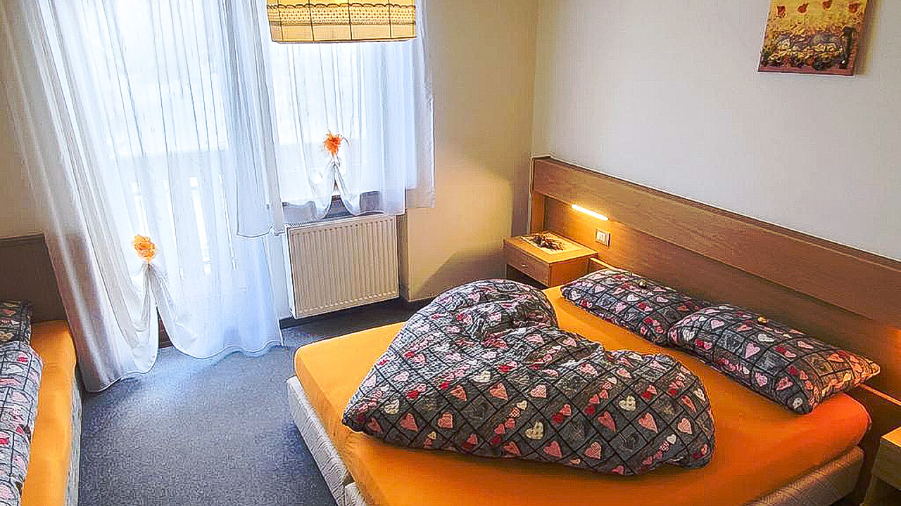 Quadruple room 2 - Garni Ongaro