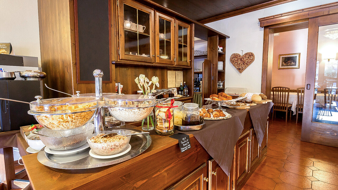 Buffet colazione - Hotel Comelico
