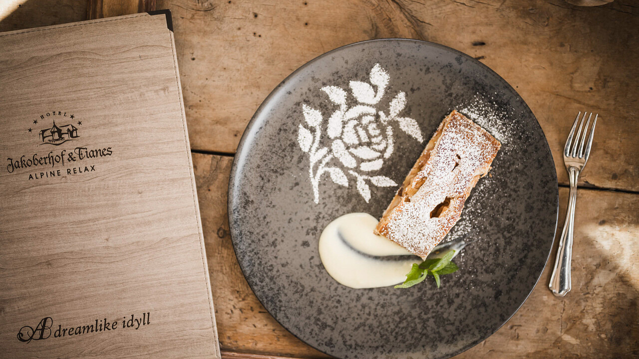 Strudel - Hotel Ansitz Jakoberhof