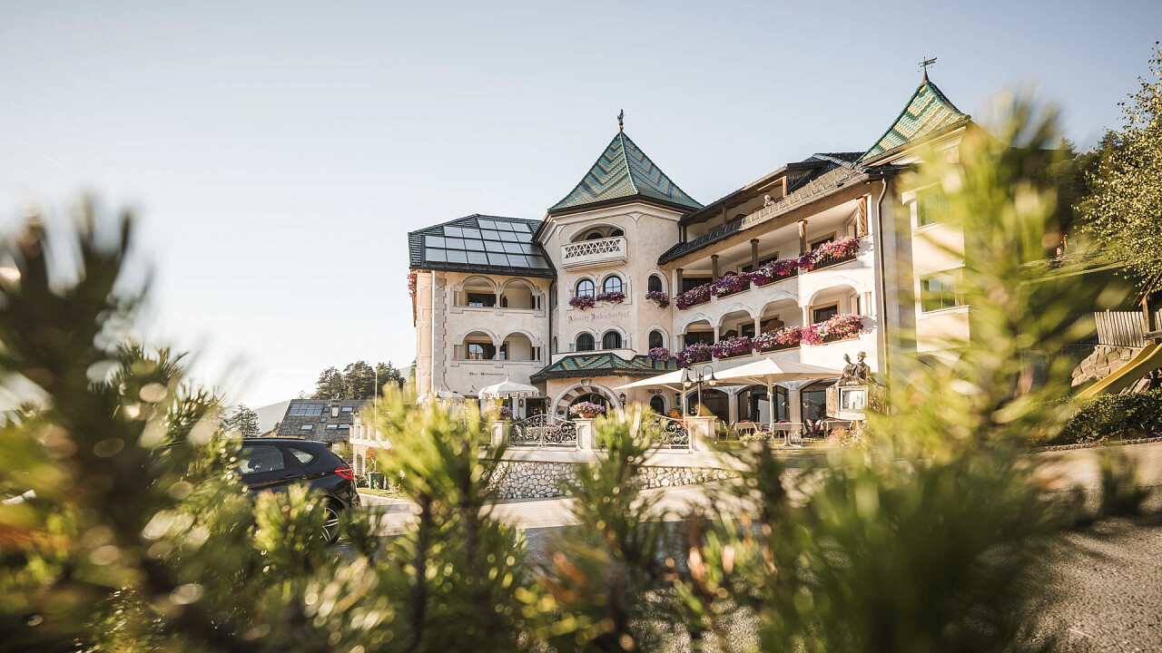 Struttura esterna estate - Hotel Ansitz Jakoberhof