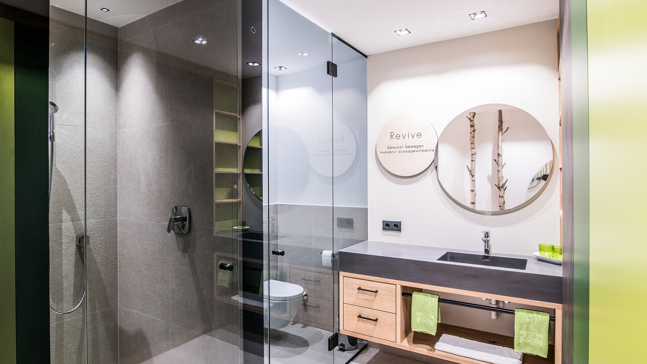 Bathroom - Studio reSTRENGHT - Sporthotel Zoll