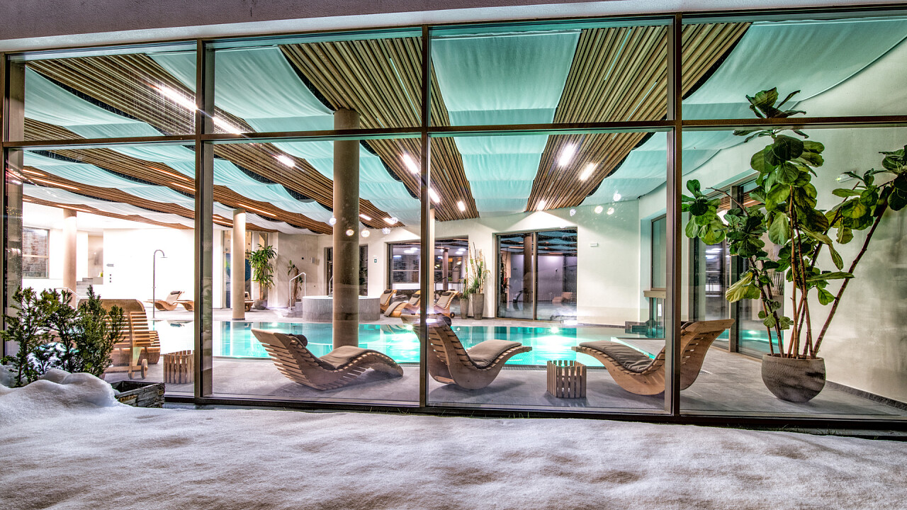 Indoor pool - Sporthotel Zoll