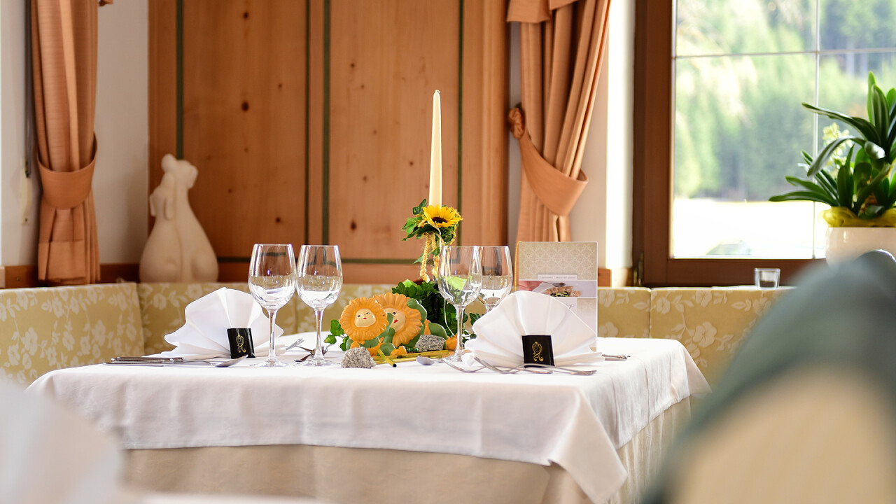 Dettaglio tavolo ristorante - Hotel Brunnerhof