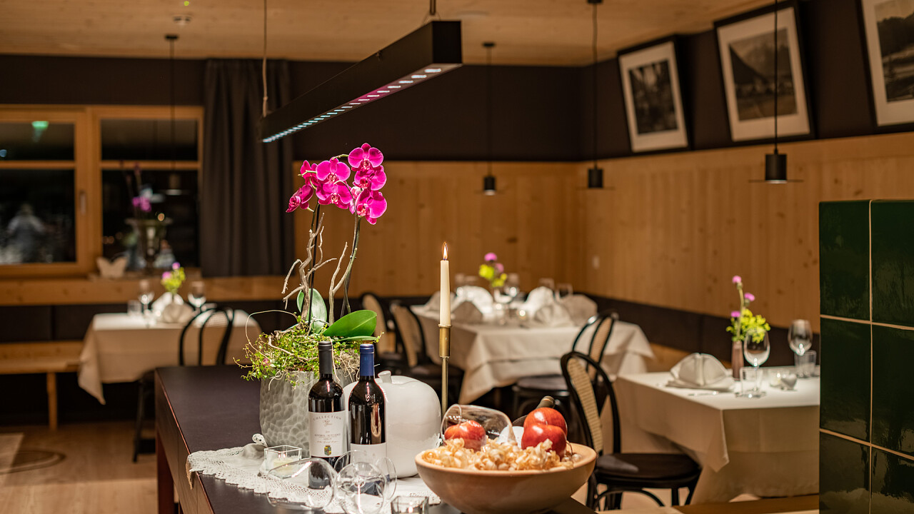 Dettaglio bancone ristorante - Hotel Brunnerhof