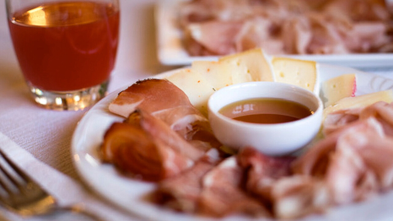 Cold cuts - Hotel Restaurant Baita Dovich