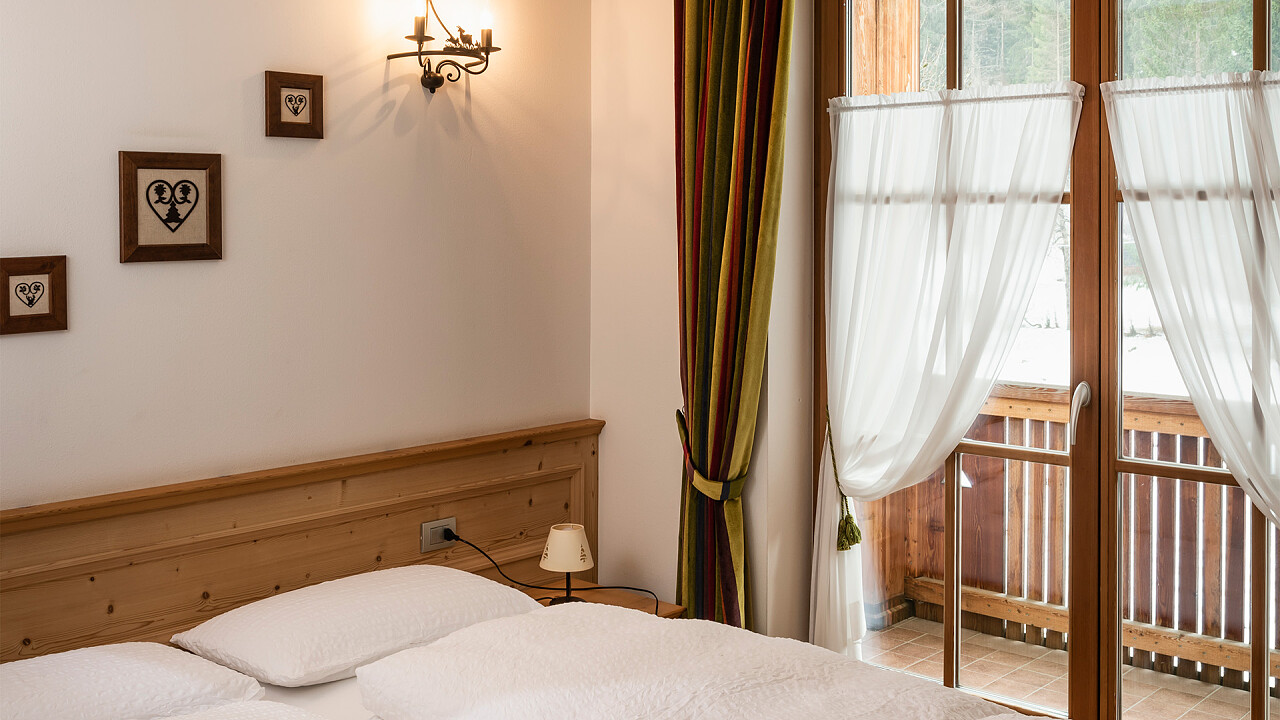 Camera matrimoniale - Apartments Sol & Nef