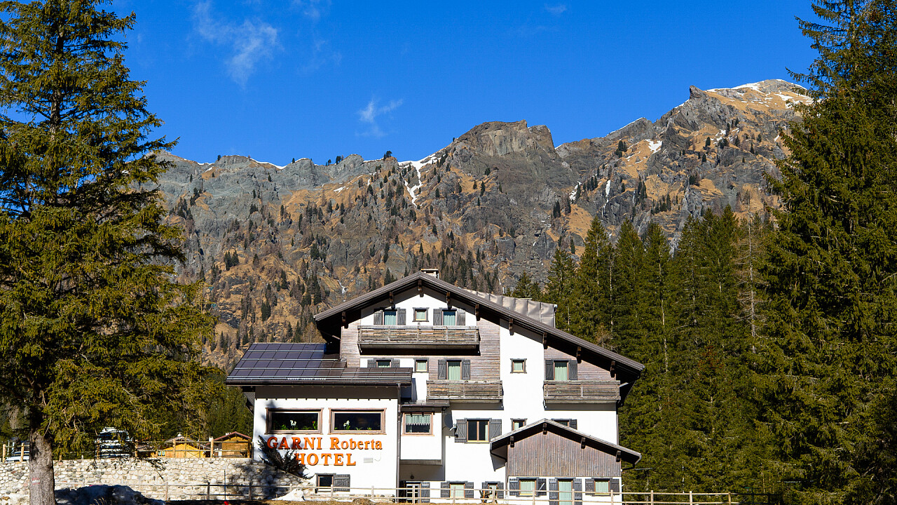 Struttura esterna estate - Garni Roberta