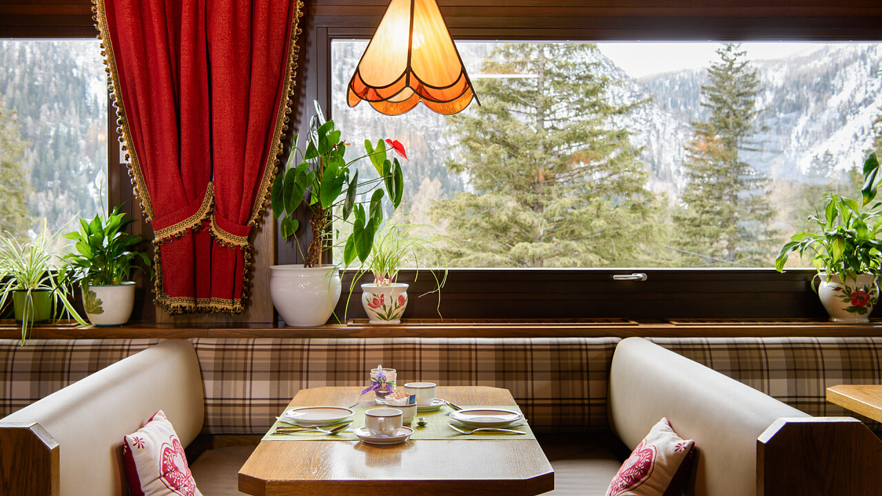 Tavolo ristorante con vista - Garni Roberta