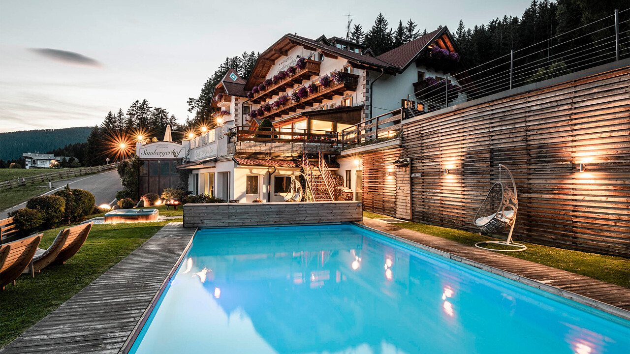 Struttura esterna estate - Granpanorama Wellnesshotel Sambergerhof