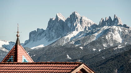 Aussenschwimmbad Winter - Granpanorama Wellnesshotel Sambergerhof