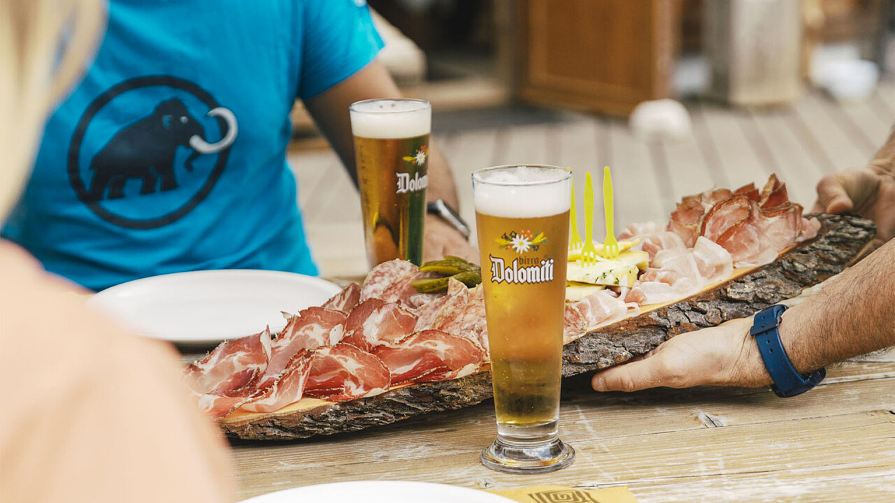 Lunch at the bar - Camping Marmolada